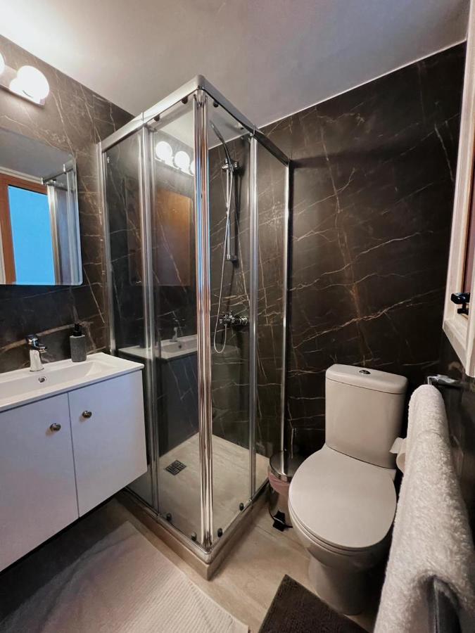 Oasi Rejuve Villa Meneou Exteriör bild